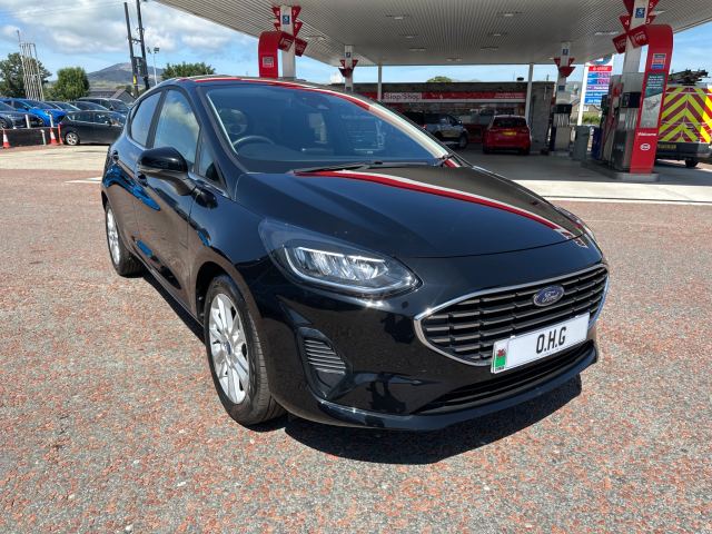 Ford Fiesta Titanium 5 door 1.0L EcoBoost 125PS mHEV FWD 7-Speed PowerShift