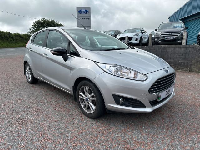 Ford Fiesta 1.0T EcoBoost Zetec Hatchback 5dr Petrol Manual Euro 5 (s/s) (100 ps)