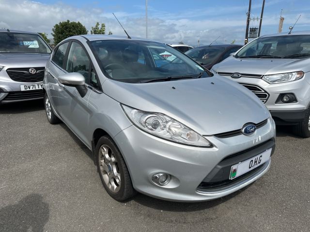 Ford Fiesta 1.4 Zetec Hatchback 5dr Petrol Manual (133 g/km, 94 bhp)