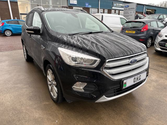 2019 (19) Ford Kuga 2.0 TDCi EcoBlue Titanium Edition SUV 5dr Diesel Manual Euro 6 (s/s) (150 ps)