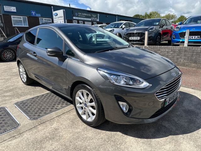 2018 (18) Ford Fiesta 1.0T EcoBoost Titanium Hatchback 3dr Petrol Manual Euro 6 (s/s) (100 ps) (M13057)