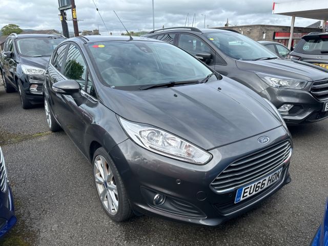 2016 (66) Ford Fiesta 1.0T EcoBoost Titanium Hatchback 5dr Petrol Manual Euro 6 (s/s) (125 ps) (M13060)