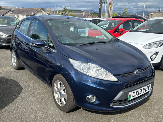 2013 (13) Ford Fiesta 1.6 TDCi ECOnetic Zetec Hatchback 5dr Diesel Manual Euro 5 (s/s) (95 ps) (M13139)